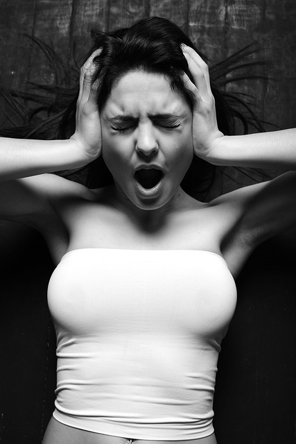 woman, shout, scream, beautiful, silent, black white, art, portrait, people, person, mad, girl, youth, shouting, face, anger, adult, aggressive, human, attractive, stress, angry, protest, freedom